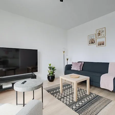 Urban Oasis Private With Palace Of Culture View Διαμέρισμα Βαρσοβία